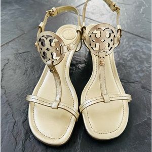 New!Tory Burch Miller Wedge sandals size 8 .